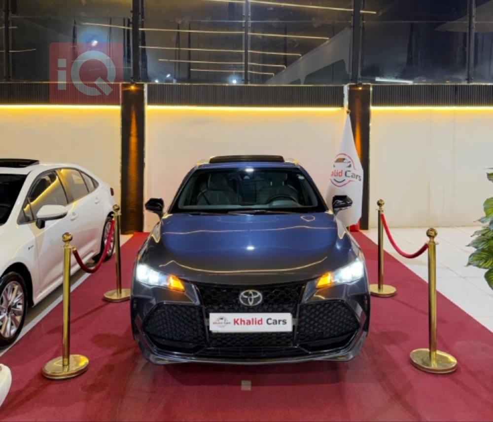 تويوتا أفالون